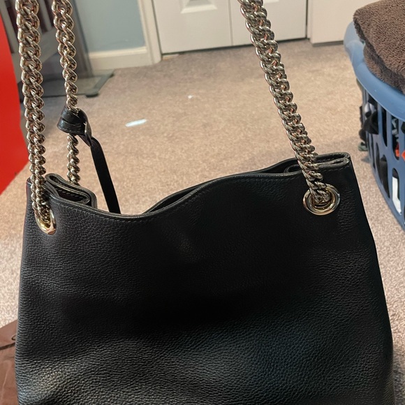 Gucci Handbag - Picture 3 of 6